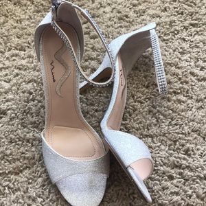 Silver bliss high heel shoes